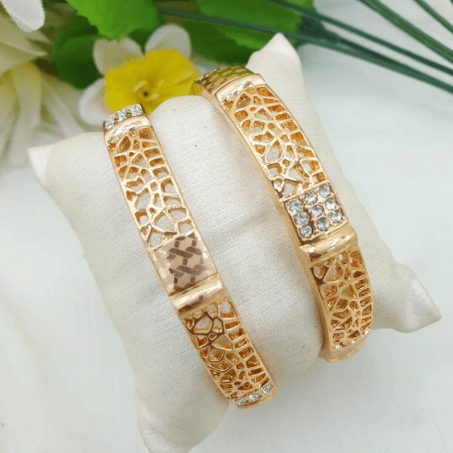 Kara Pair(Gold Plated)