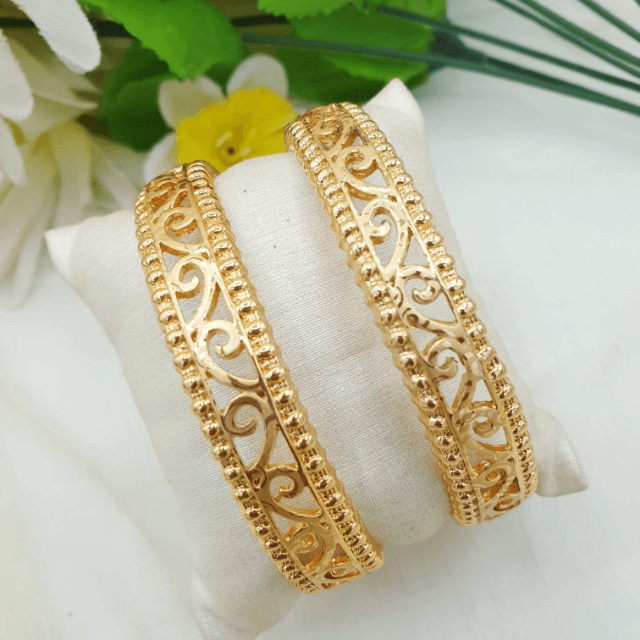 Kara Pair(Gold Plated)